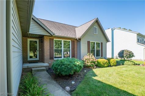 2316 Mount Pleasant Street NE Canton OH 44721