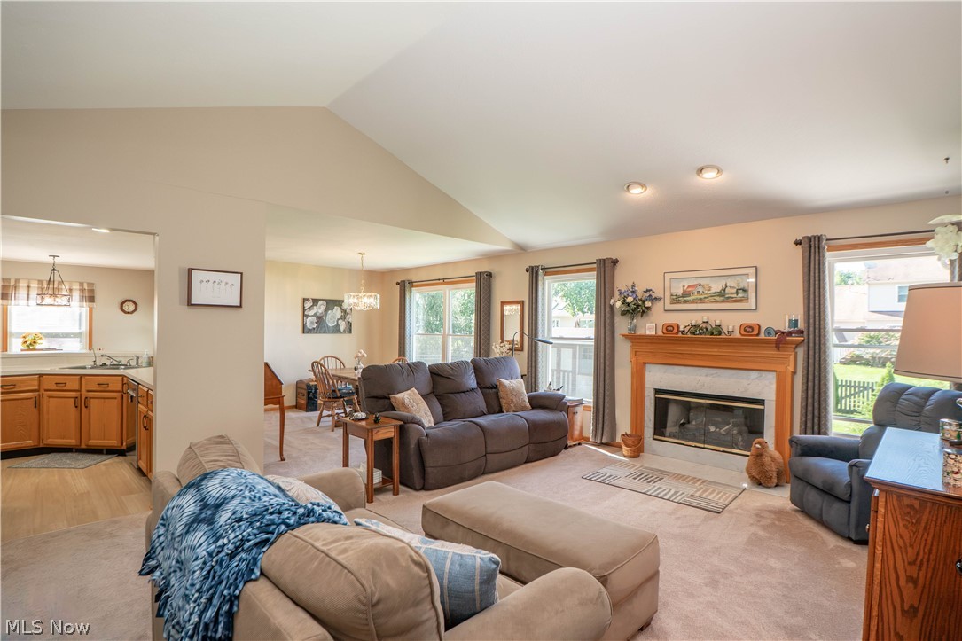 2316 Mount Pleasant Street NE Canton OH 44721