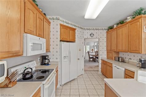 10490 W Ravine View Court North Royalton OH 44133
