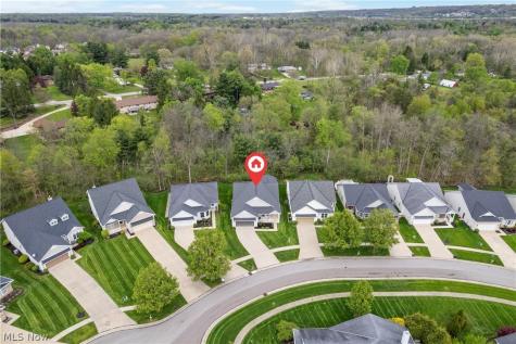 10490 W Ravine View Court North Royalton OH 44133