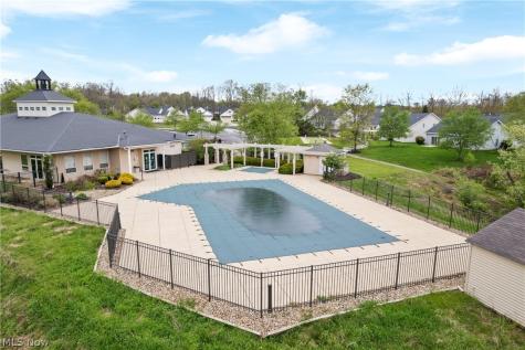 10490 W Ravine View Court North Royalton OH 44133