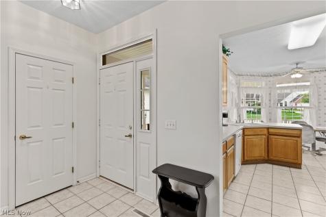 10490 W Ravine View Court North Royalton OH 44133