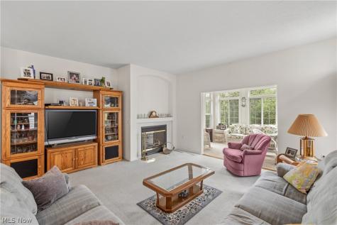 10490 W Ravine View Court North Royalton OH 44133