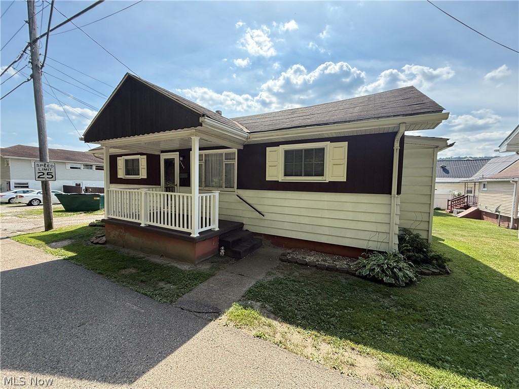 2505 Pleasant Avenue Wellsburg WV 26070