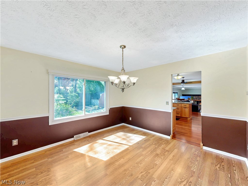 4788 Lindsey Lane Richmond Heights OH 44143