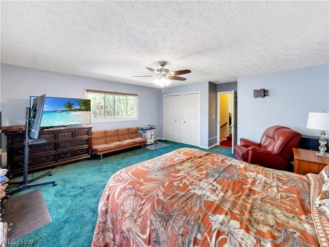 4788 Lindsey Lane Richmond Heights OH 44143