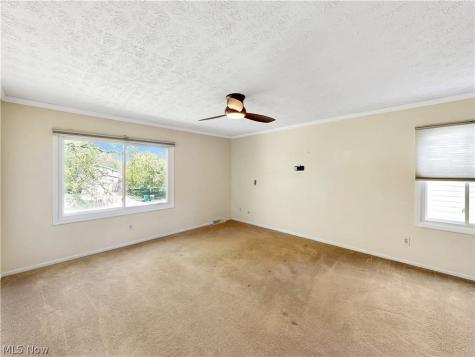 4788 Lindsey Lane Richmond Heights OH 44143