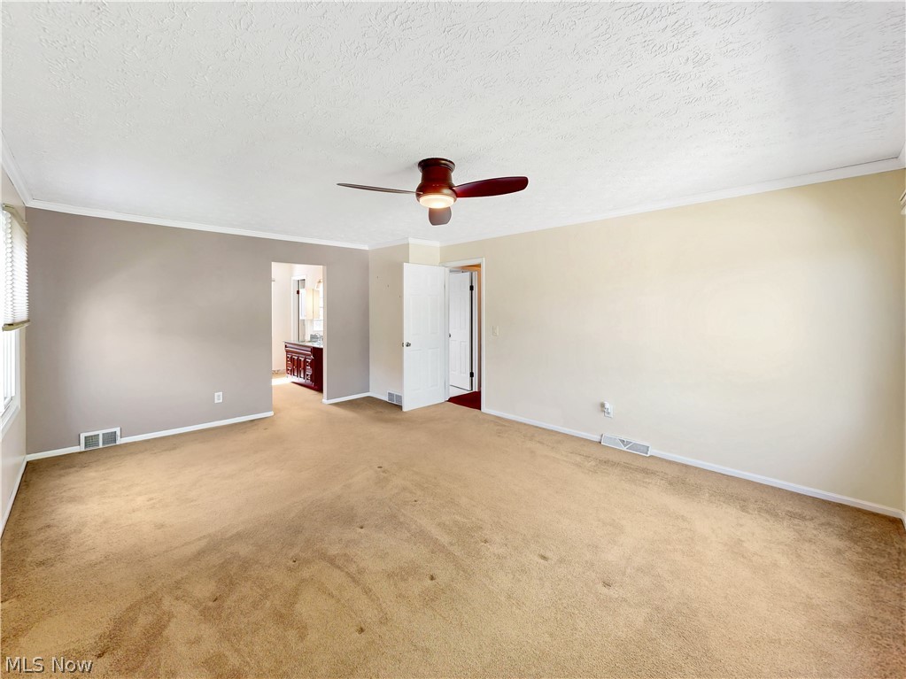 4788 Lindsey Lane Richmond Heights OH 44143
