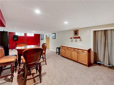 4788 Lindsey Lane Richmond Heights OH 44143