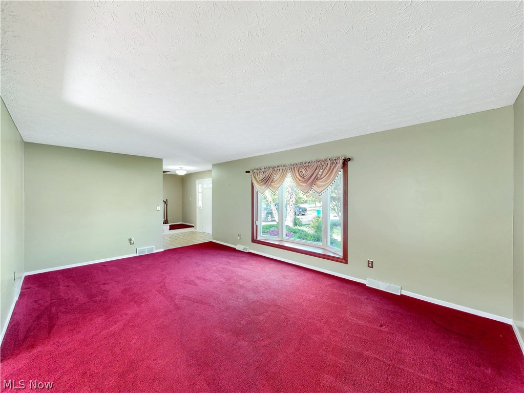 4788 Lindsey Lane Richmond Heights OH 44143
