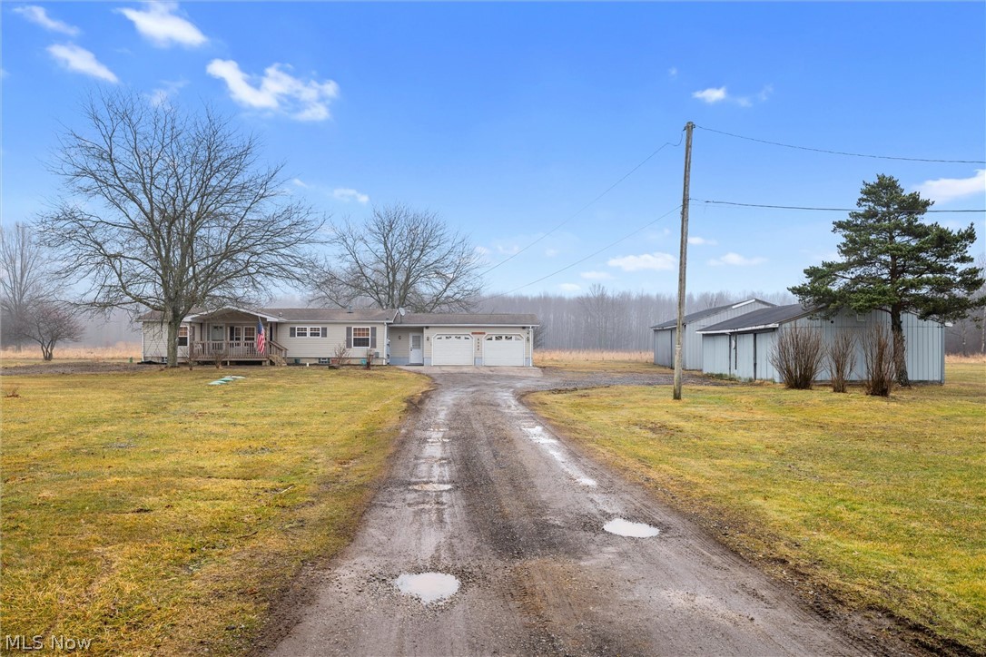 6502 N Park Avenue Bristolville OH 44402