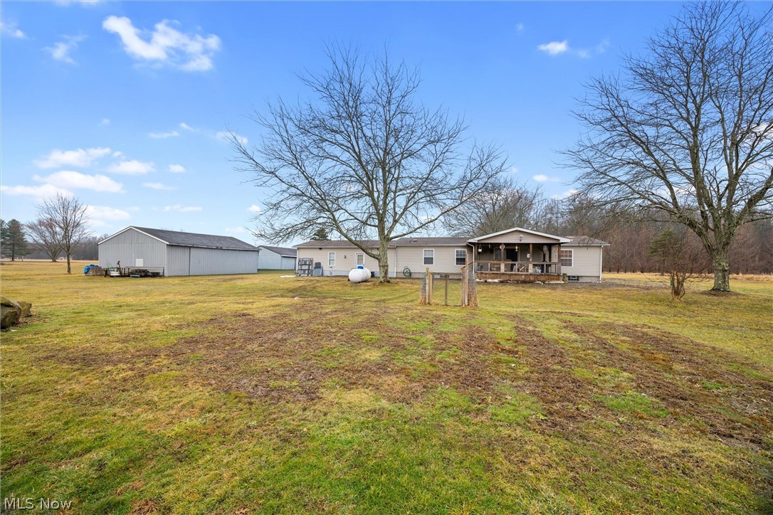 6502 N Park Avenue Bristolville OH 44402
