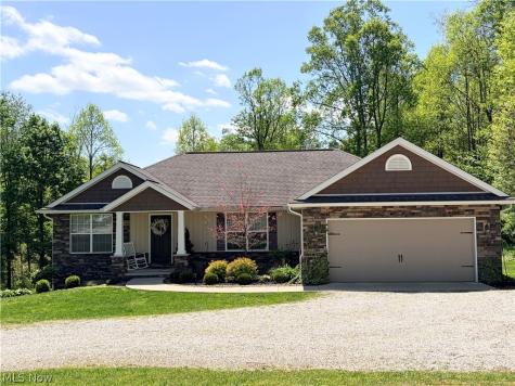 7807 Arbon Drive Millersburg OH 44654