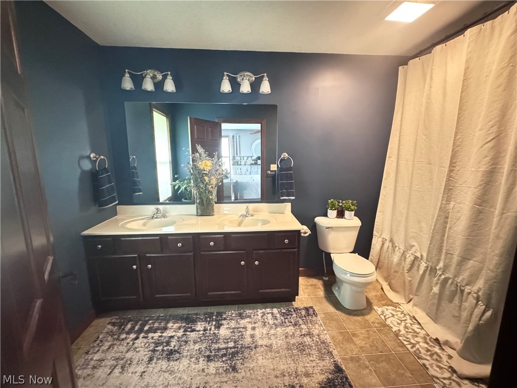 7807 Arbon Drive Millersburg OH 44654