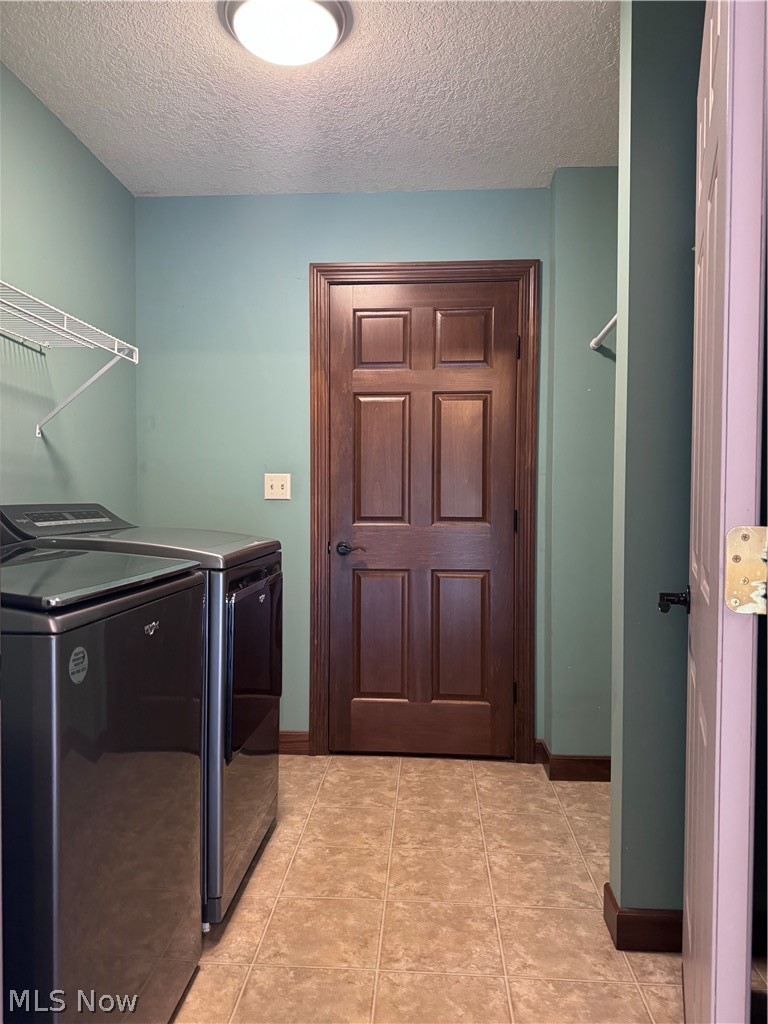 7807 Arbon Drive Millersburg OH 44654