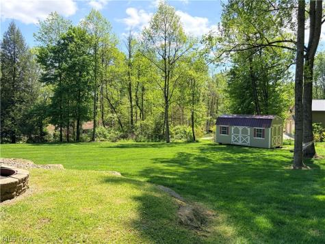 7807 Arbon Drive Millersburg OH 44654