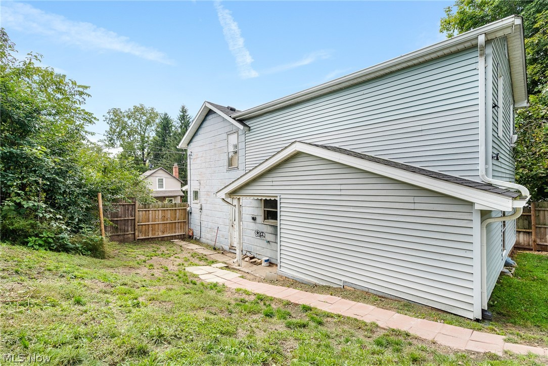 237 Ridge Street Leetonia OH 44431