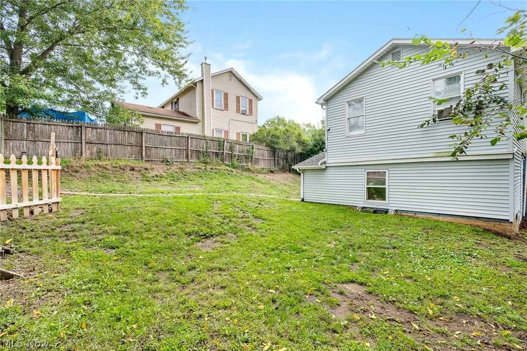 237 Ridge Street Leetonia OH 44431