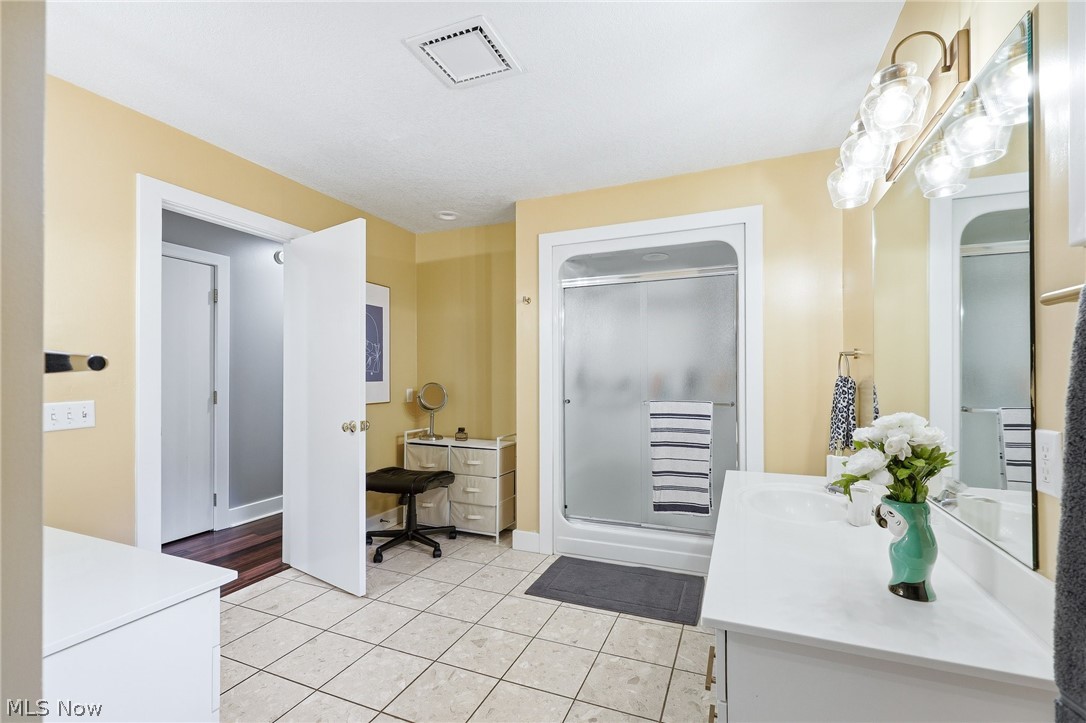 4763 High Oaks Boulevard Toledo OH 43623