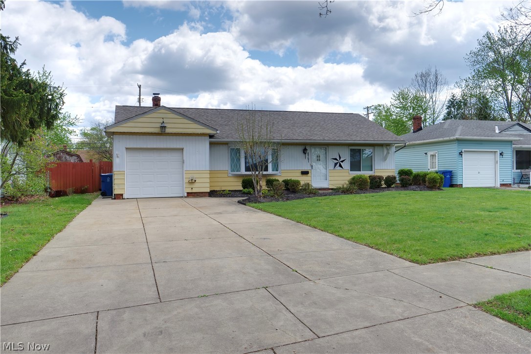 6751 Oakwood Road Parma Heights OH 44130
