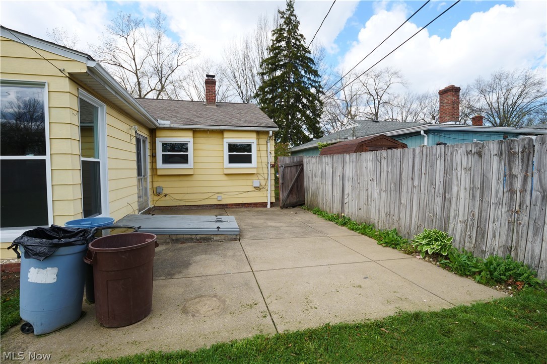 6751 Oakwood Road Parma Heights OH 44130