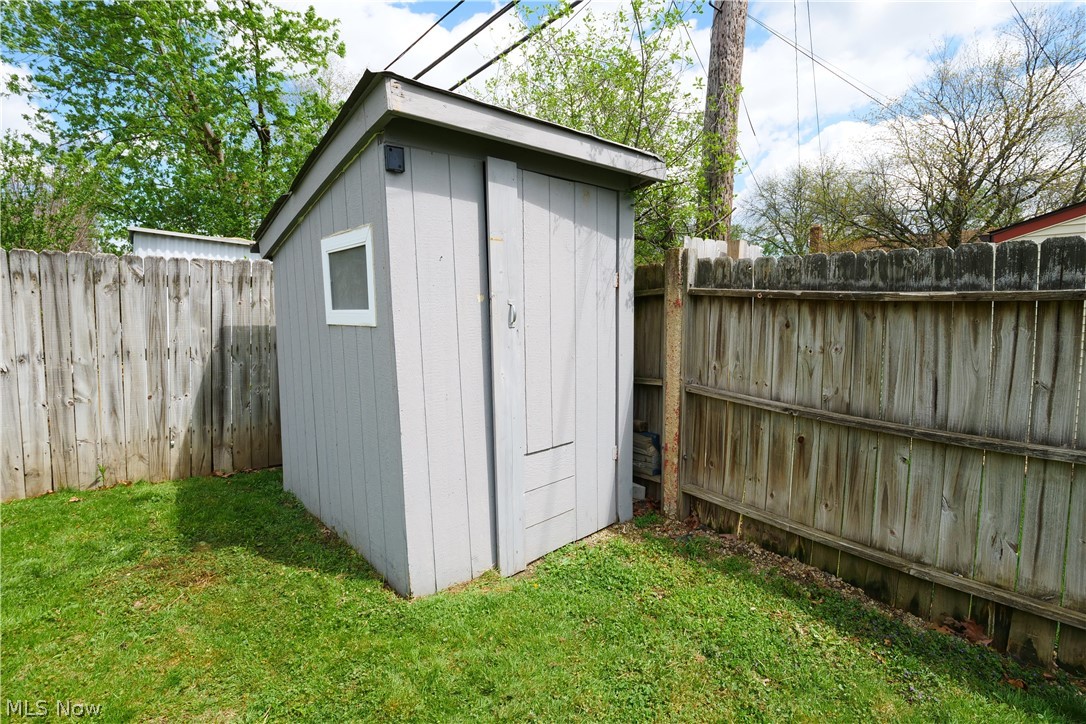 6751 Oakwood Road Parma Heights OH 44130