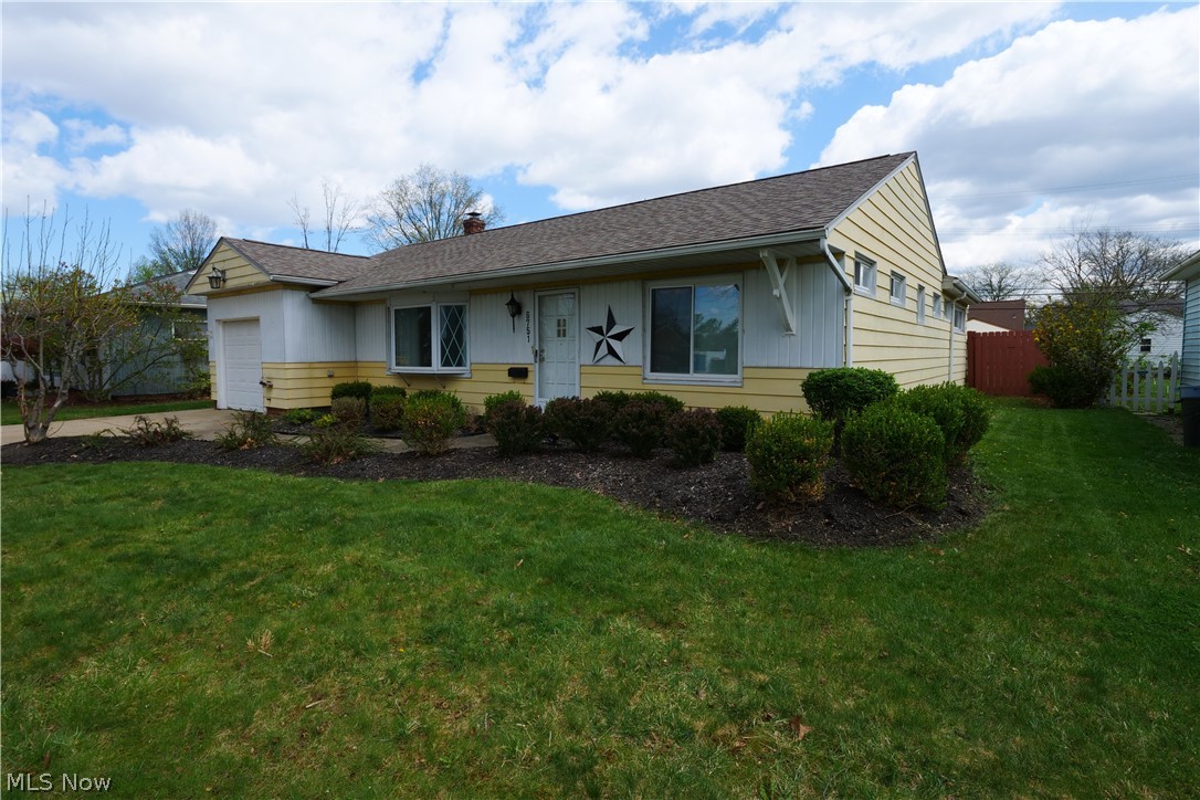 6751 Oakwood Road Parma Heights OH 44130