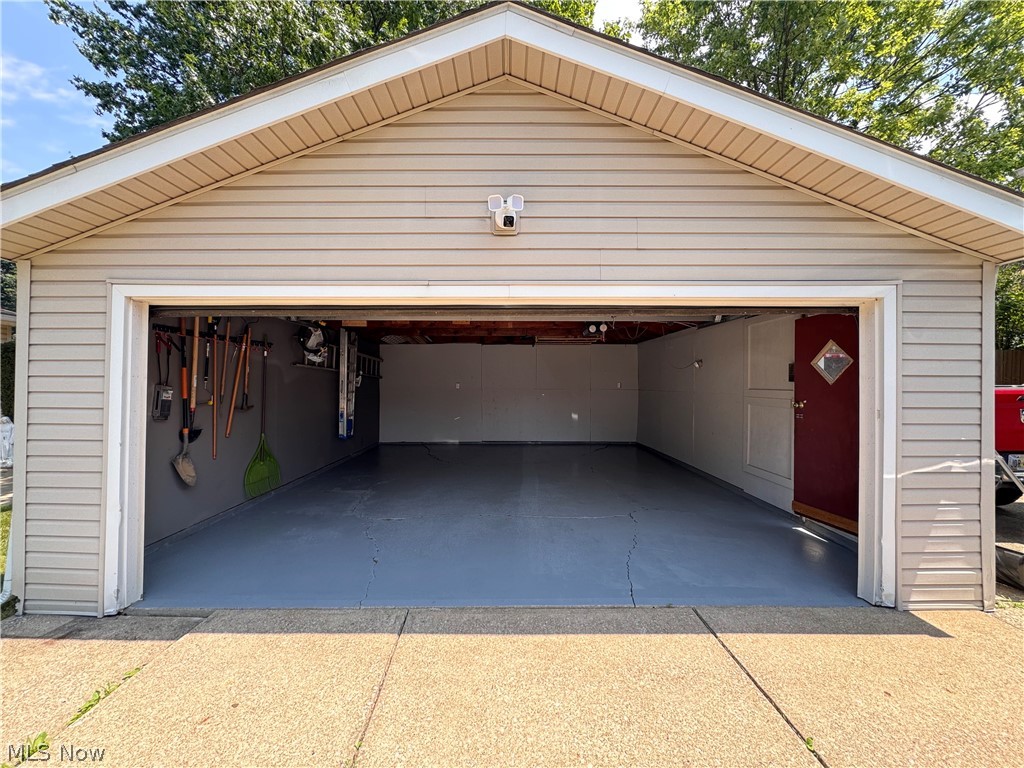 1096 Birch Lane Cleveland OH 44109