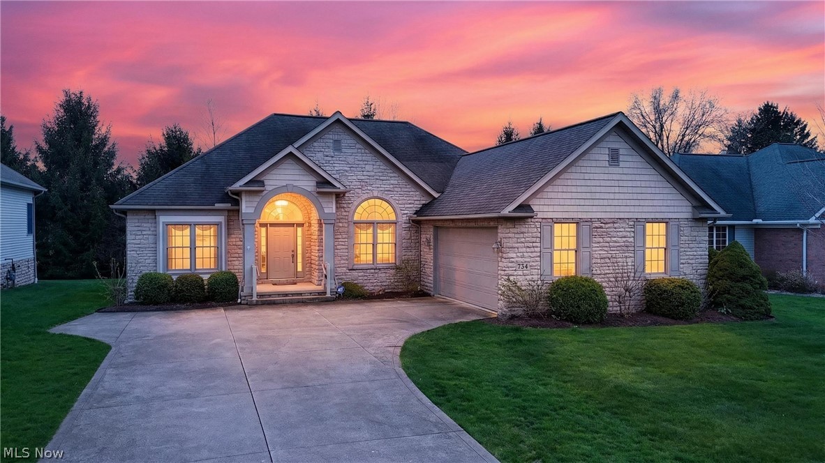 734 Homestead Pointe Drive Orrville OH 44667