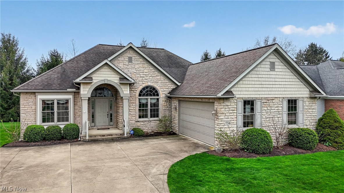 734 Homestead Pointe Drive Orrville OH 44667