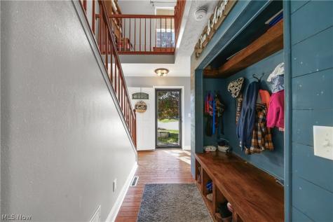 8225 Clover Lane Garrettsville OH 44231
