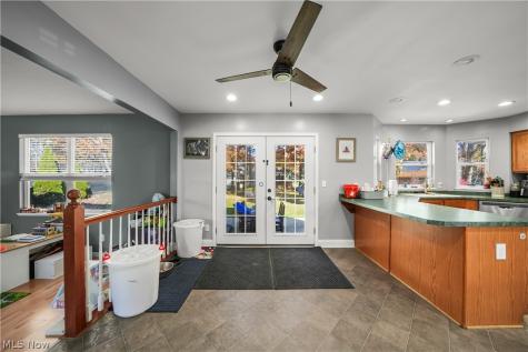 8225 Clover Lane Garrettsville OH 44231