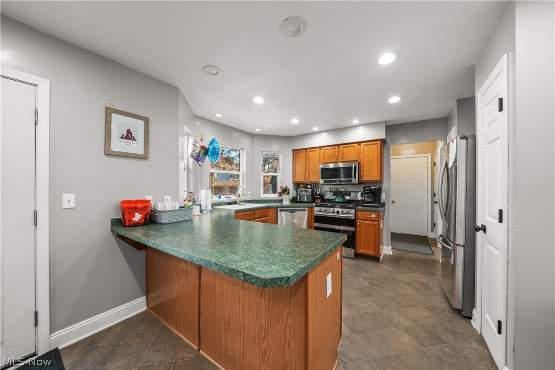 8225 Clover Lane Garrettsville OH 44231