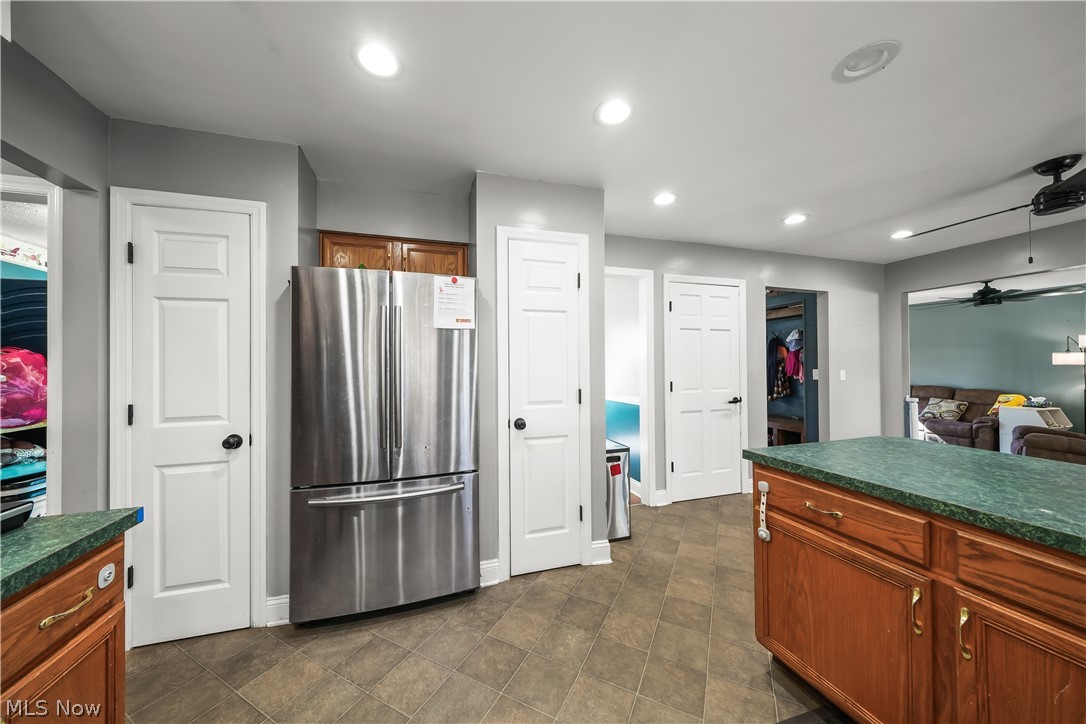 8225 Clover Lane Garrettsville OH 44231