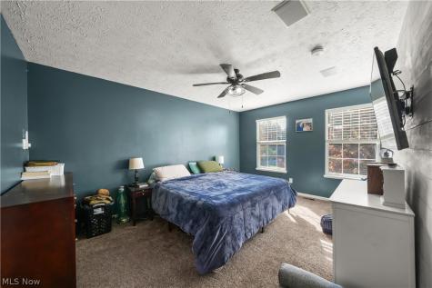 8225 Clover Lane Garrettsville OH 44231