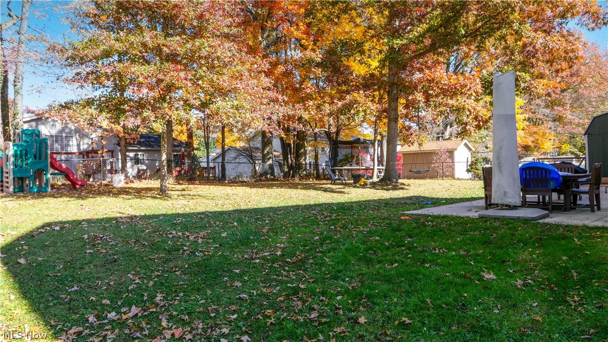 8225 Clover Lane Garrettsville OH 44231
