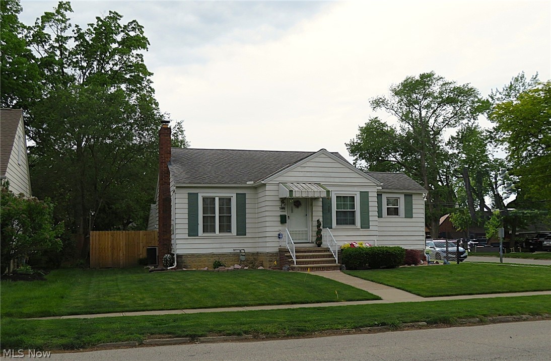 186 Pasadena Avenue Elyria OH 44035