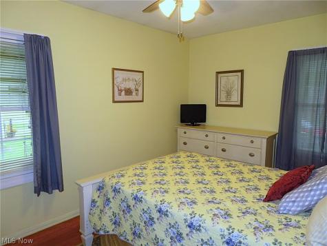186 Pasadena Avenue Elyria OH 44035