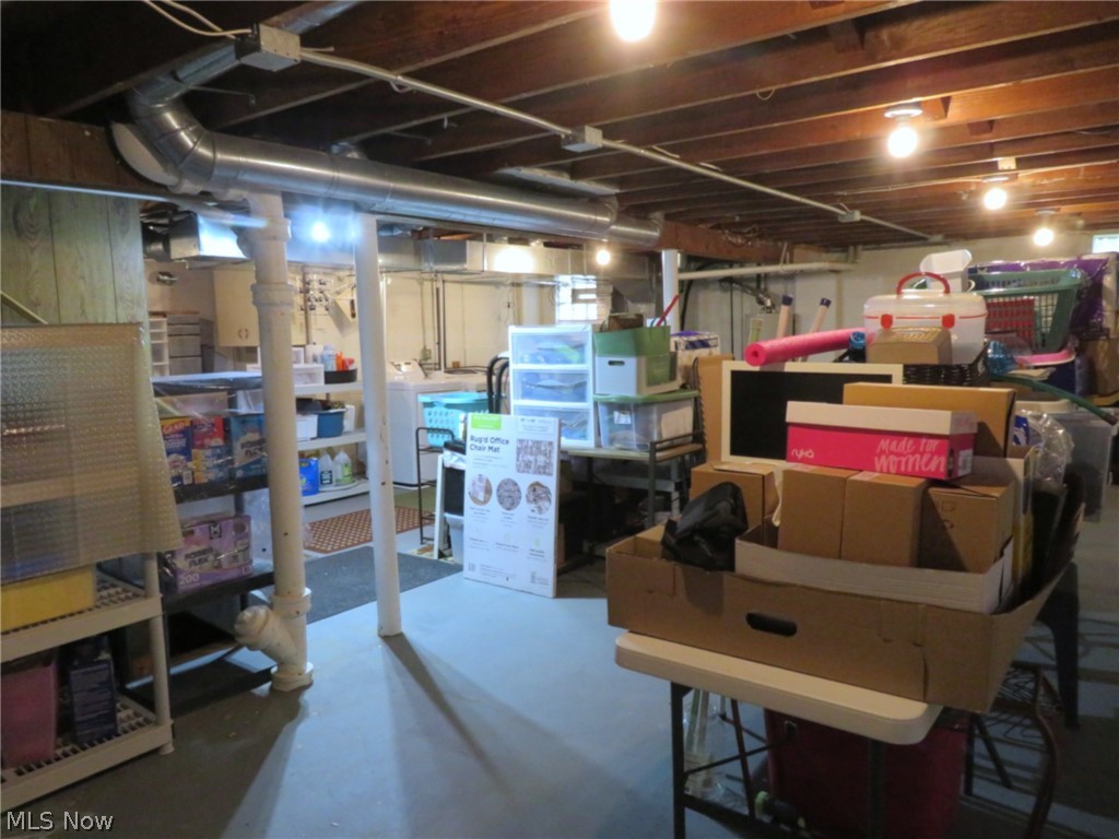 186 Pasadena Avenue Elyria OH 44035