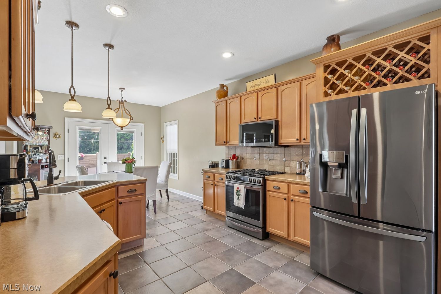 6563 N Carolina Drive Youngstown OH 44514