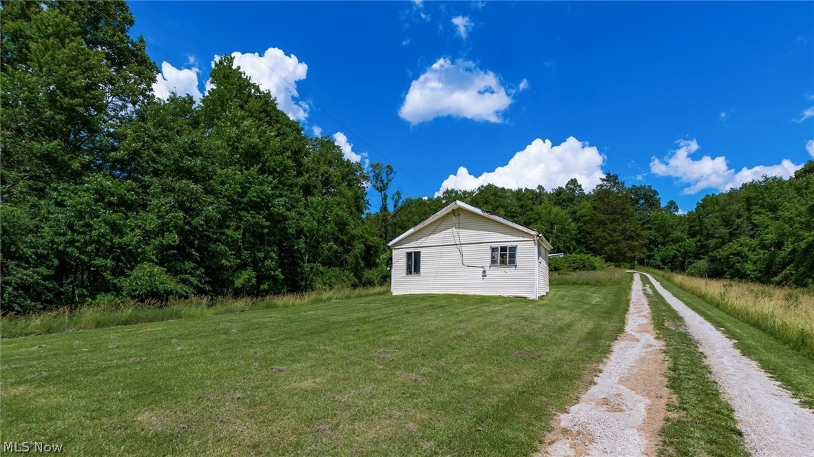 43467 State Route 145 Lewisville OH 43754