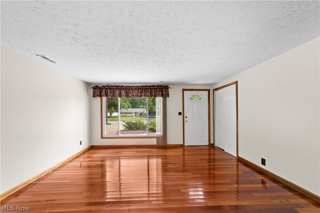 1788 Westwood Drive Twinsburg OH 44087