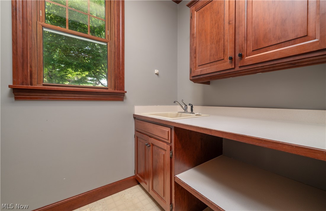 3832 Winkler Drive Extension NW Dover OH 44622