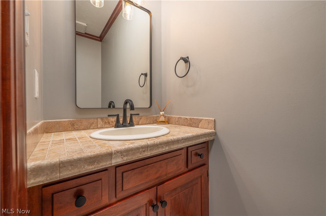 3832 Winkler Drive Extension NW Dover OH 44622