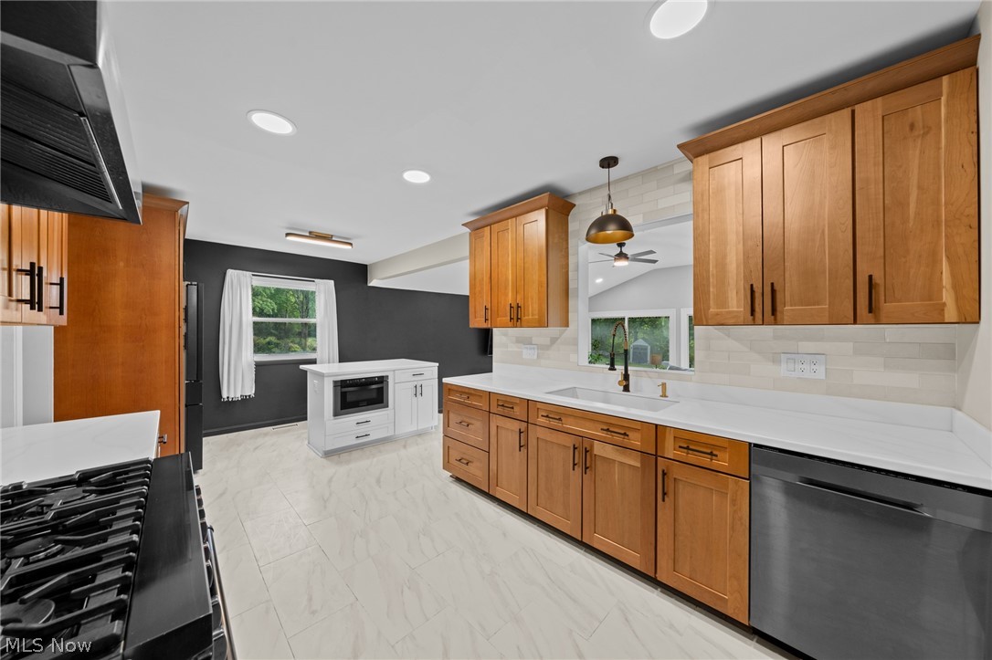 9466 Avery Road Broadview Heights OH 44147