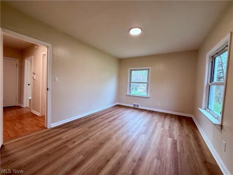 2006 Bridger Road Akron OH 44312