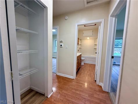 2006 Bridger Road Akron OH 44312