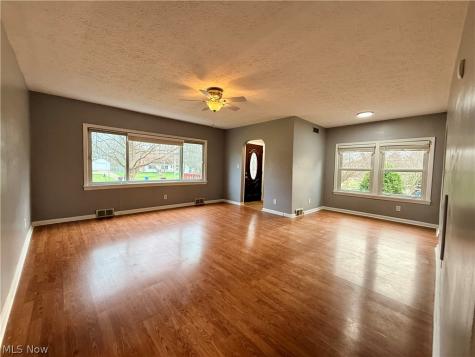 2006 Bridger Road Akron OH 44312