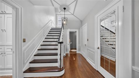 16410 Fernway Road Shaker Heights OH 44120