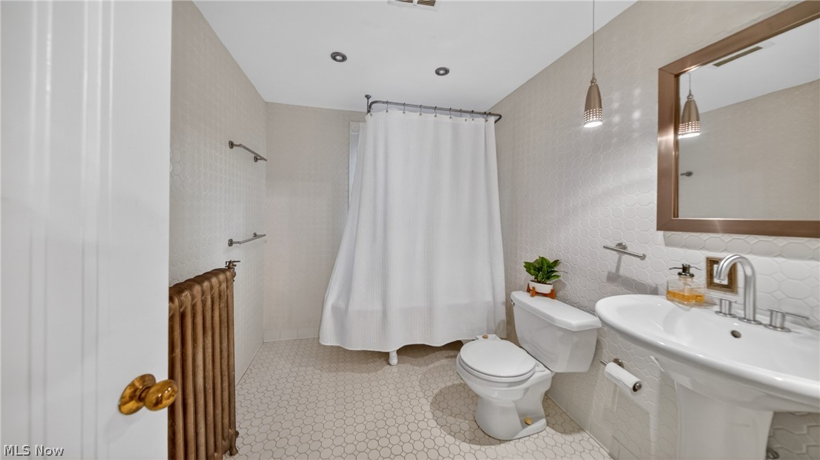 16410 Fernway Road Shaker Heights OH 44120